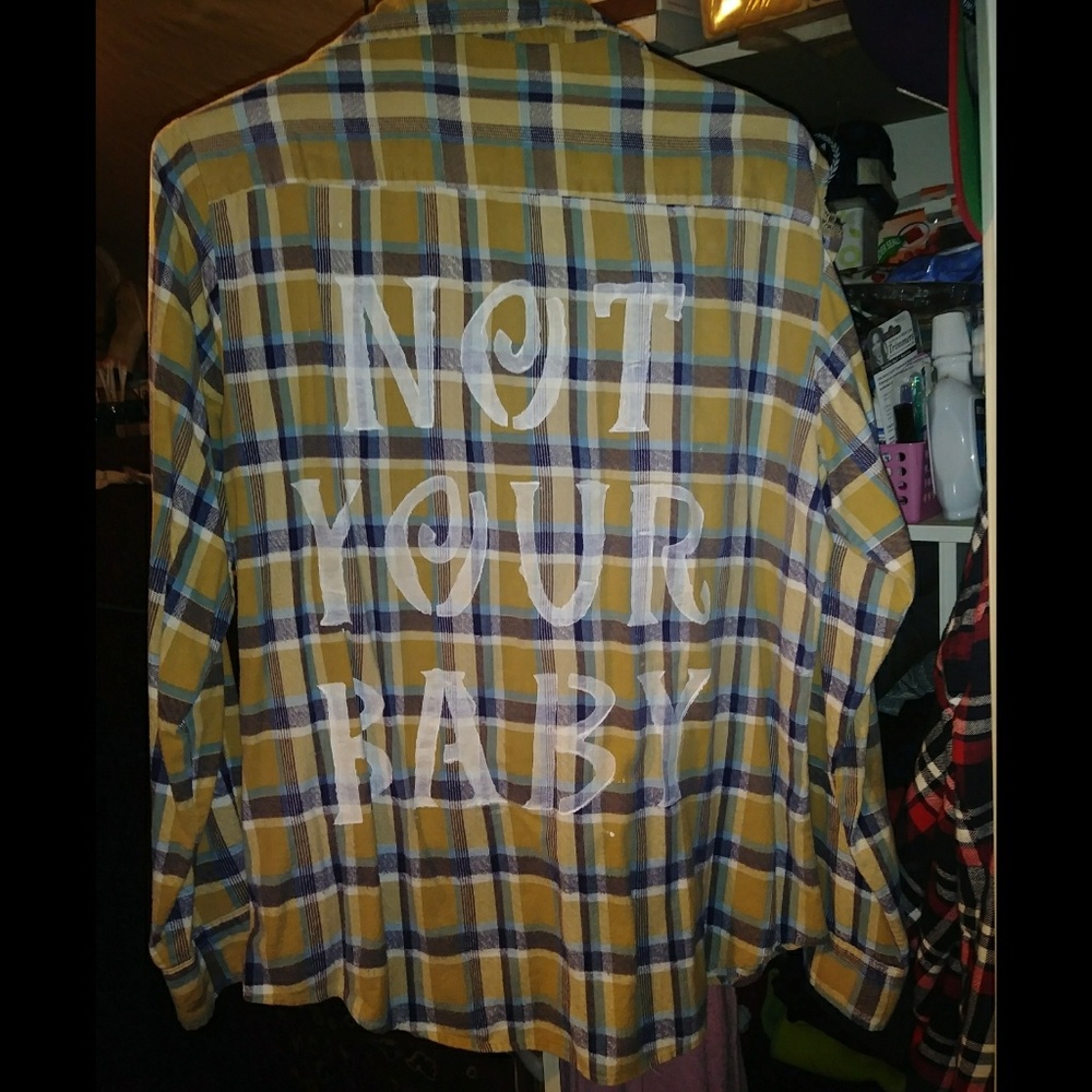 "NOT YOUR BABY" DIY BUTTON UP